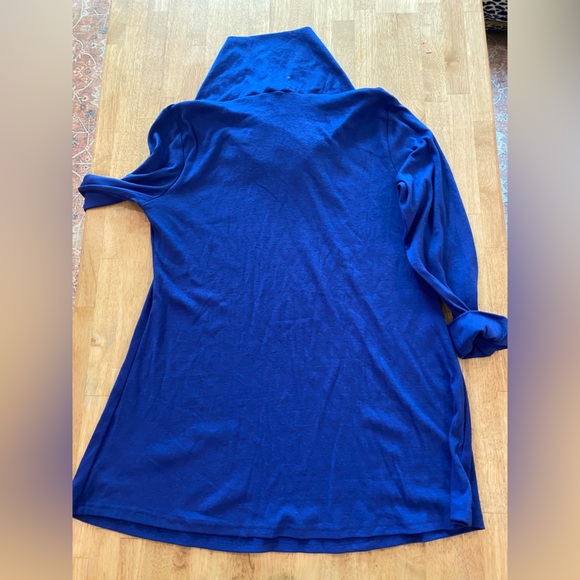 Miusey Tunic Top - Picture 2 of 3